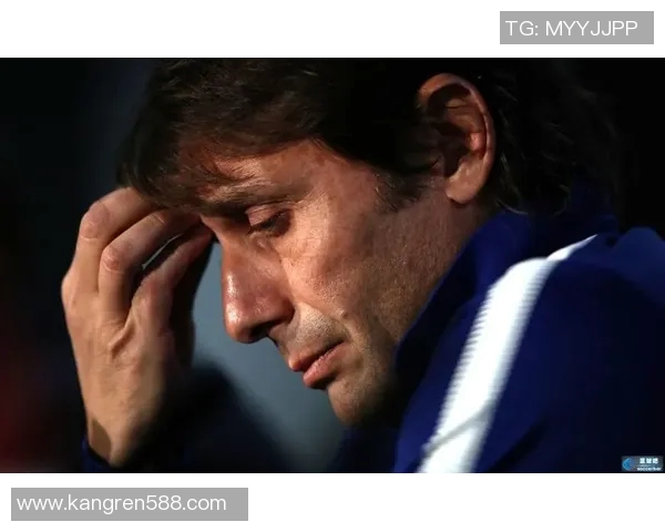 足球明星们的爱情故事揭秘:他们如何在绿茵场外寻找真爱与伴侣