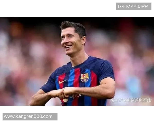 哪个国家因足球明星而闻名于世其背后的故事与传奇